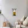 Oude deuren naar zonnebloemveld Tuinposter op houten frame 2 cm dik klein -sfeer1