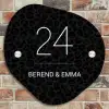 Zwart panterprint - Klassiek Naambord Organisch middel -sfeer10