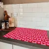 Rood - Roze - Schaakbord - Valentijn Inductie beschermer vinyl 3mm klein -sfeer3