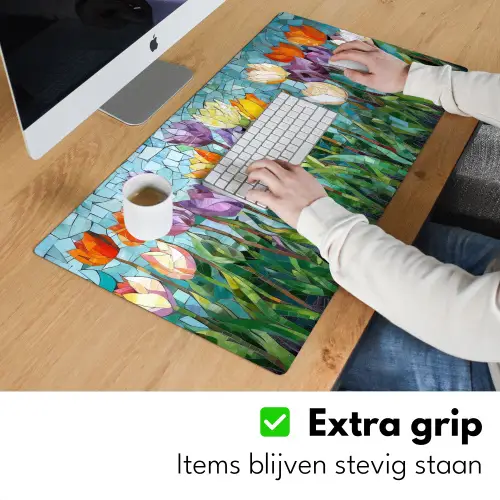 Mozaïek - Veld - Tulpen - Kleurrijk Muismat XXL klein -sfeer3