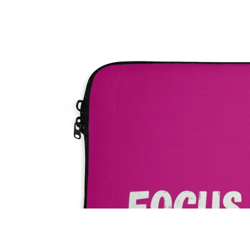 Focus on the good - Roze - Simple laptophoes neopreen klein -detail