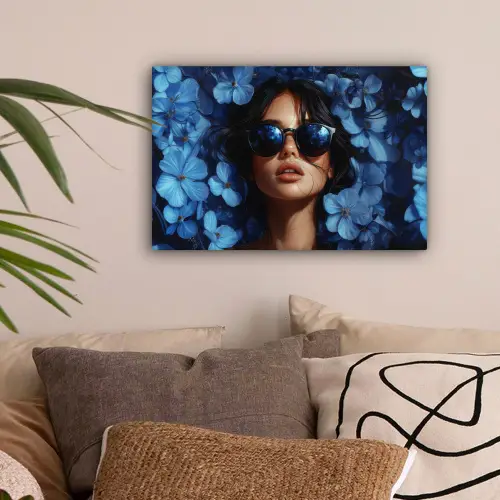 Vrouw - Blauw - Bloemen - Vlinders - Natuur canvas 2cm klein -sfeer1