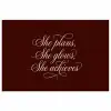 She plans she glows she achieves - Rood - Cursief poster papier klein -3d