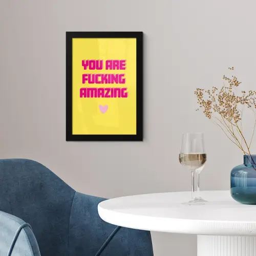 Geel - Valentijn - Tekst fotolijst zwart zonder passe partout klein -sfeer4