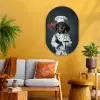 Quote - Neon - Hond - Kokskleding Wandcirkel Ovaal Glas middel -sfeer4