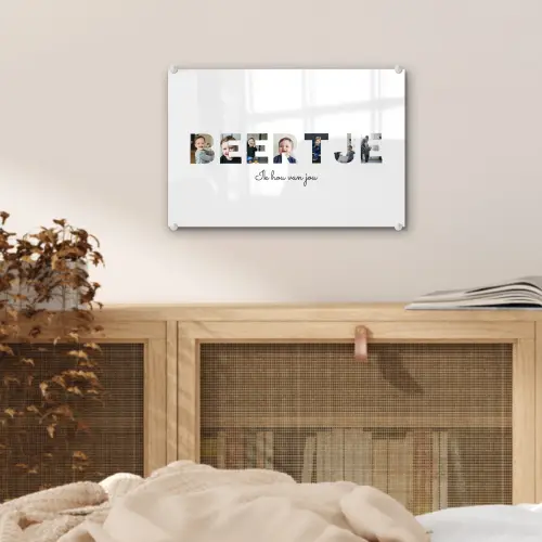 Beertje - Lettercollage plexiglas 5mm klein -sfeer4