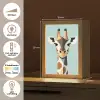 Giraffe - Illustratie - Bruin - Minimalistisch Light Box met kabel (Tafellamp) klein -USP_NL