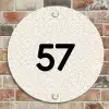 Beige panterprint - Traditioneel Naambord Rond klein -sfeer2