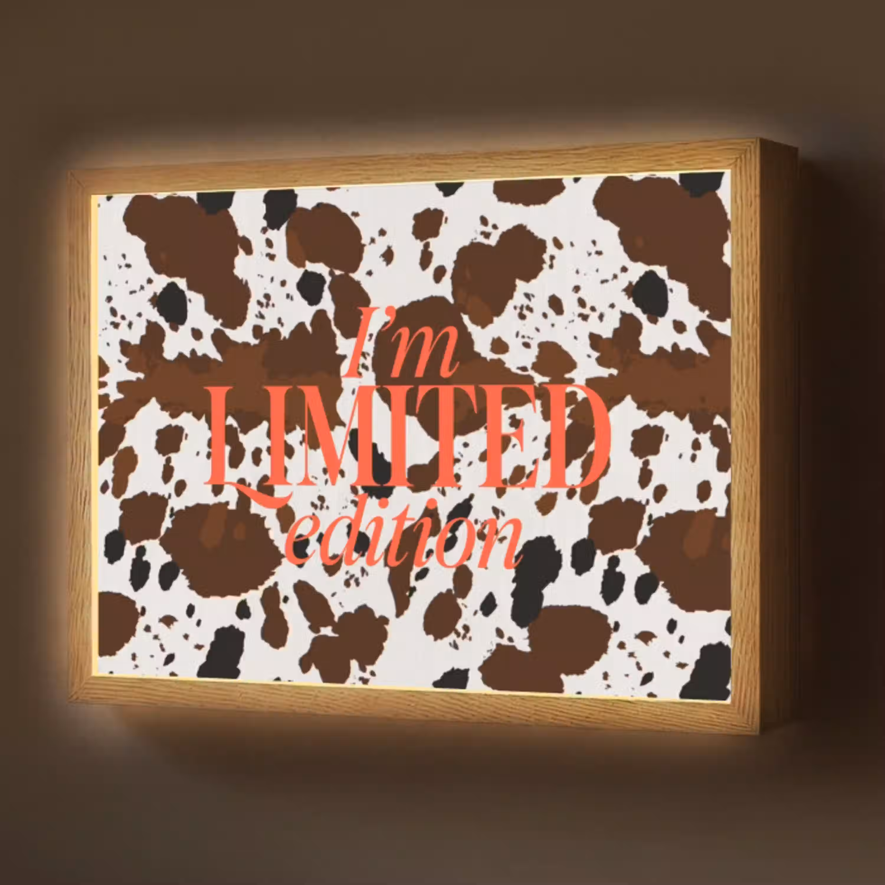 Koeienprint - Limited edition - Rood Light Box met batterij (Wandlamp) middel -z3d_website