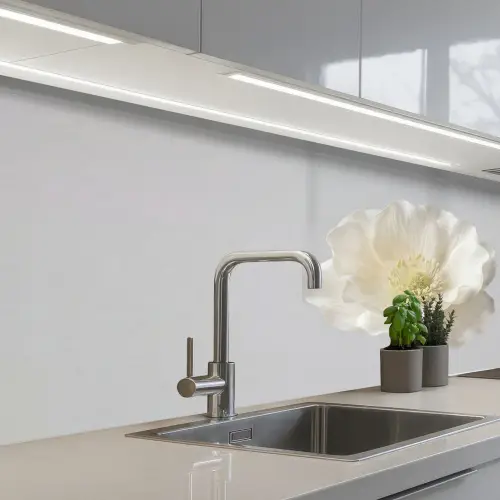 Bloem - Minimalistisch -Wit keuken achterwand 2 middel -3d_schuin