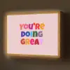 You're doing great - Roze - Kleurrijk Light Box met batterij (Wandlamp) middel -z3d_website