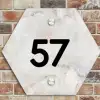 Beige marmer - Modern Naambord Hexagon klein -sfeer2