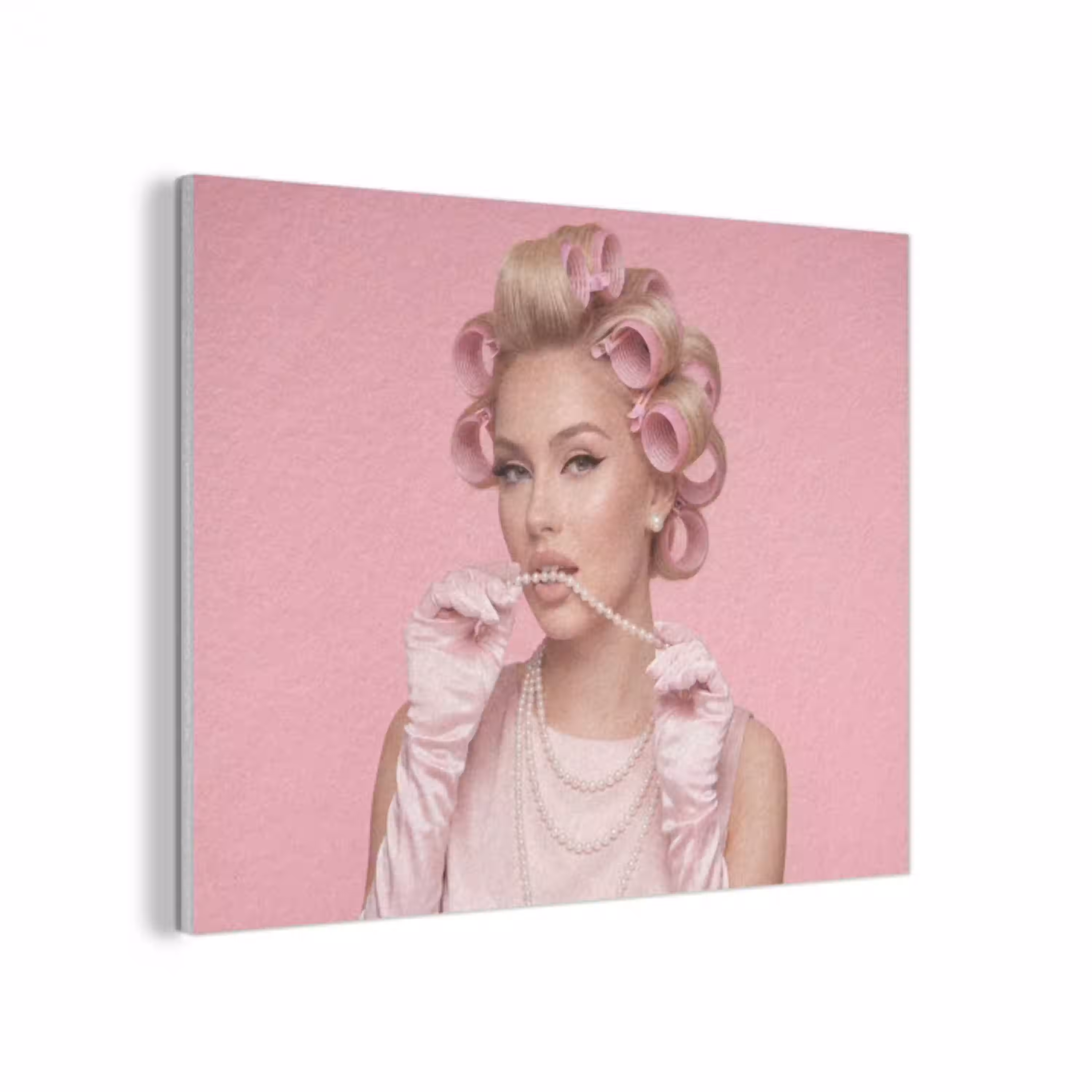 Vrouw - Roze - Parelketting - Krulspelden PET vilt klein -3d