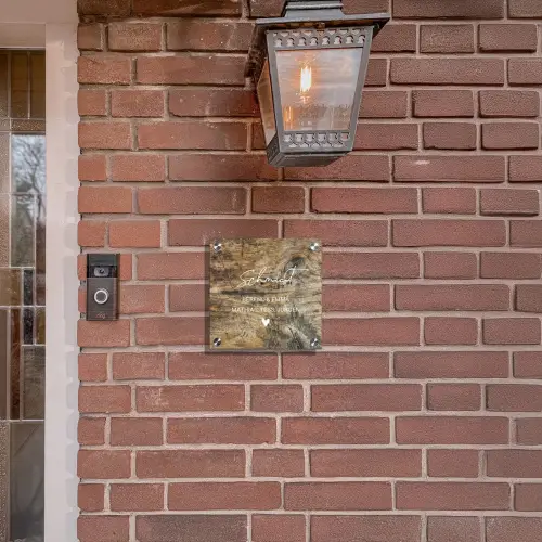 Verweerd hout - Sierlijk Naambord Vierkant klein -sfeer7-XS