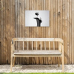 Hak - Wijn - Minimalistisch - Zwart Tuinposter op houten frame 2 cm dik klein -sfeer4