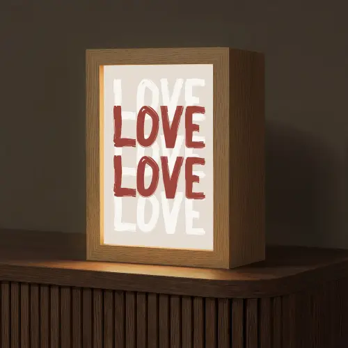 Love - Rood - Tekst Light Box met kabel (Tafellamp) klein -z3d_website