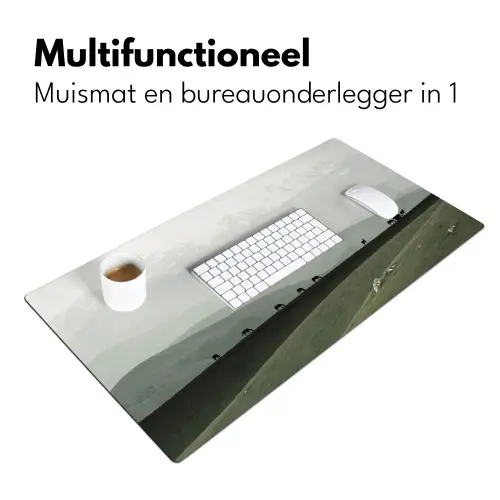 Grijs - Berg - Paarden Muismat XXL klein -sfeer4