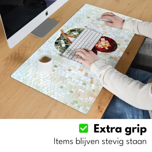 Kersen - Rood - Mozaïek - Blaadjes Muismat XXL klein -sfeer3