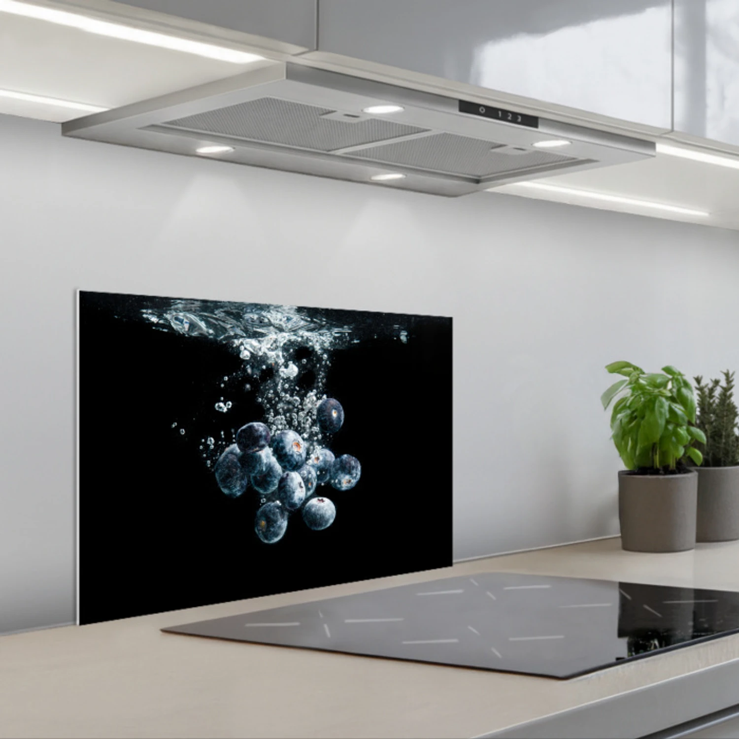 Blauwe bessen - Fruit - bes - Stilleven - Water - Zwart keuken achterwand spatscherm klein -3d_schuin