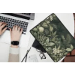 Jungle - Bladeren - Botanisch - Groen laptophoes neopreen klein -bureau