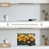 Tulpen - Geel - Penseelstreken - Abstract keuken achterwand spatscherm klein -voor_na_NL