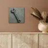Steeksleutel - Schilderij - Gereedschap - Verf aluminium wit klein -sfeer4