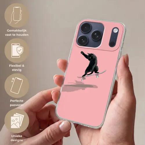 Kat - Skateboard - Roze Telefoonhoesje iPhone 17 Pro klein -sfeer3_NL
