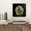 Cupcake - Eten - Goud - Zwart plexiglas 5mm klein -sfeer1