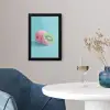 Kiwi - Blauw - Surrealistisch fotolijst zwart zonder passe partout klein -sfeer4