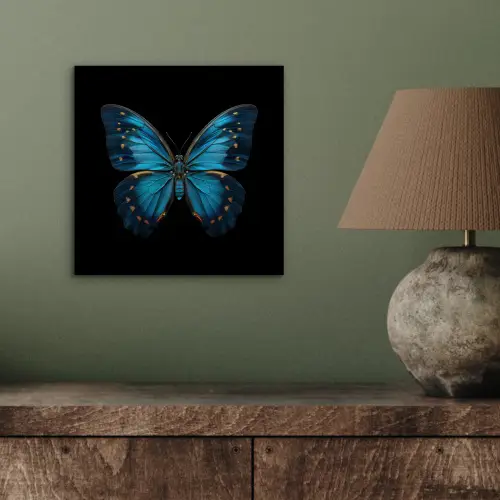 Vlinder - Blauw - Contrast aluminium wit klein -sfeer2