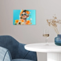 Bloemen - Vrouw - Zonnebril - Blauw poster papier klein -sfeer3