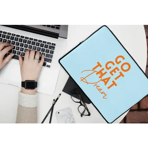 Blauw - Oranje - Tekst laptophoes neopreen klein -bureau
