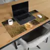 Leeuwin - Gras - Geel Muismat XXL klein -sfeer1