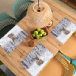 Hert - Sneeuw - Bos - Dieren - Vertederend Placemat vinyl groot -zzsfeer5_Kitchenyeah-website