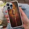 Microfoon - Bruin - Klassiek Hoesje iPhone 16 Pro Max met koord klein -sfeer3