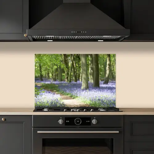 Bos - Pad - Bloemen - Paars - Groen - Natuur keuken achterwand spatscherm klein -sfeer1