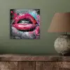 Lippen - Felroze - Graffiti - Verfstrepen aluminium wit klein -sfeer2