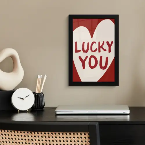 Lucky - Hart - Rood fotolijst zwart zonder passe partout klein -sfeer1