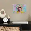 Vrouw - Blond - Roze kauwgom - Kleurrijk - Pastel poster papier klein -sfeer1