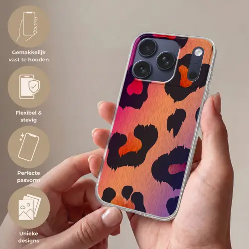 Panterprint - Roze - Paars - Oranje Telefoonhoesje iPhone 17 Pro klein -sfeer3_NL