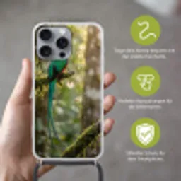 Quetzal - Jungle - Natuur - Groen Hoesje iPhone 16 Pro Max met koord klein -sfeer2_DE