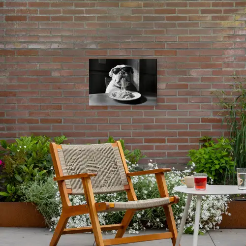 Hond - Bulldog - Pasta - Bril - Stoer - Dieren Tuinposter op houten frame 2 cm dik klein -sfeer3