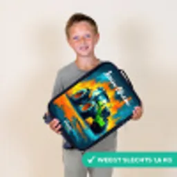 Abstract - Tractor - Groen Kinderkoffer - Zwart klein -sfeer4_NL