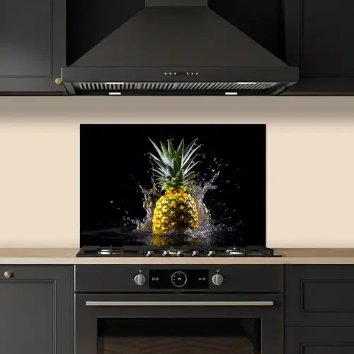 Ananas - Fruit - Water - Planten - Zwart keuken achterwand spatscherm klein -sfeer1