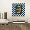 Patroon - Geblok - Blauw - Slow down you're doing fine aluminium wit klein -sfeer1