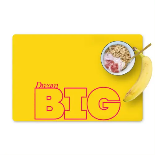 Dream big - Geel - Grafisch Placemat vinyl groot -zzzproduct_Kitchenyeah-website