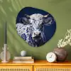 Koe - Delfts - Blauw - Artistiek Wandcirkel Organisch Aluminium middel -sfeer2