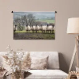 Schapen - Rij - Weide - Dieren - Platteland Wandkleed katoen middel -sfeer4