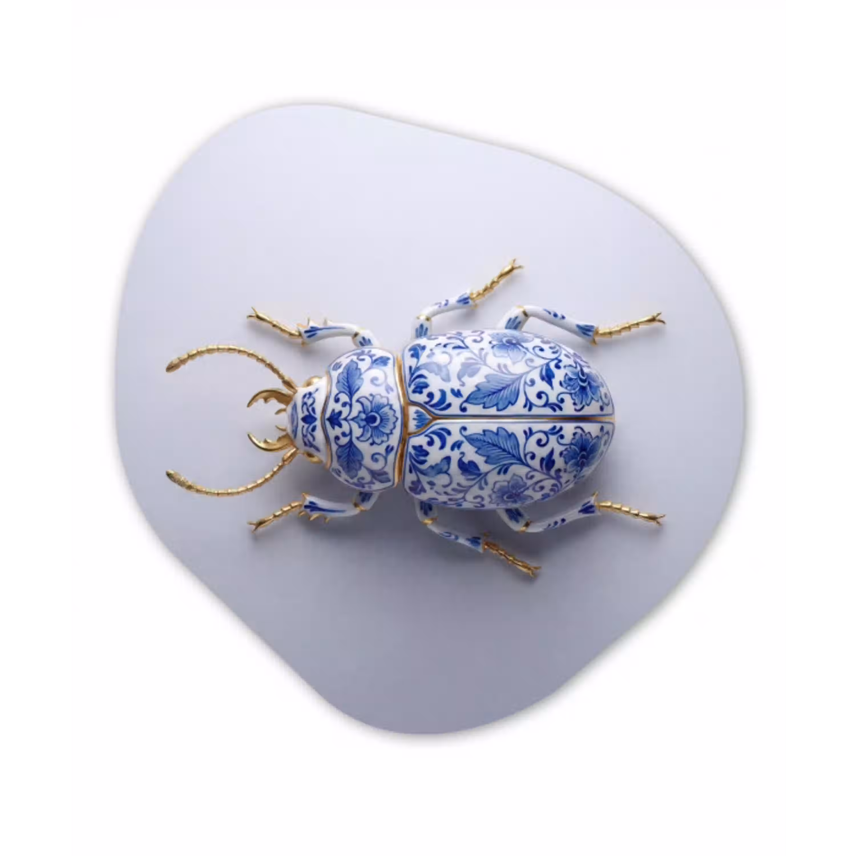 Kever - Delfts  - Blauw - Goud Wandcirkel Organisch Aluminium middel -3d
