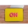 Geel - Roze - Oh - 3D laptophoes neopreen klein -tafel
